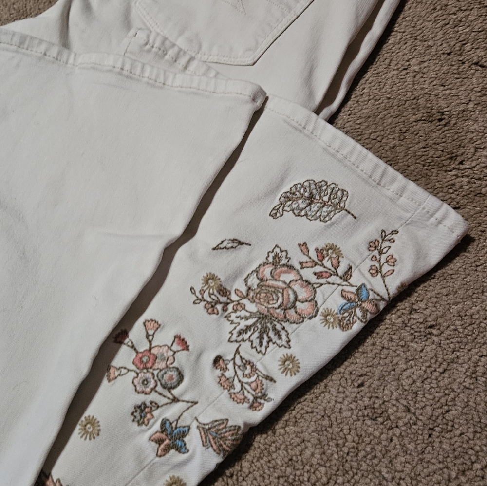 Ae Jeans - Picture 4 of 4